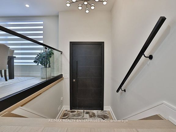 4th image of 47 13th St