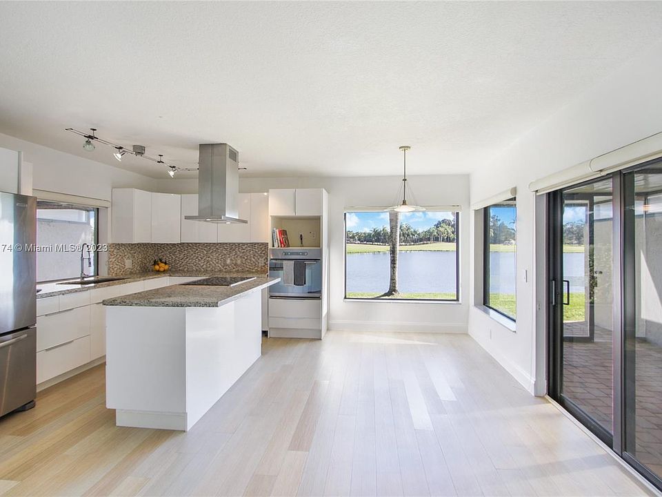 1st image of 438 Village Lake Dr