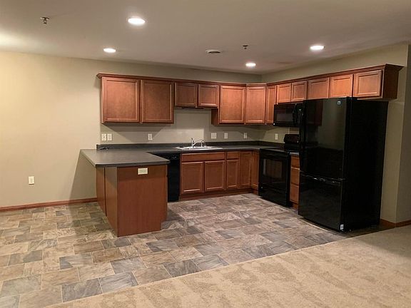 2nd image of 4048 Nicholas Dr #2-4048-2