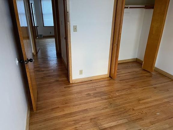 5th image of 1627 W B St #1627