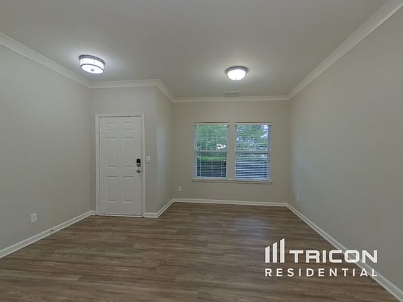 3rd image of 5005 Sandis Ct
