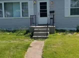 8153 Rector Dr, Saint Louis, MO 63134