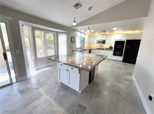 2620 Silverton Dr, Las Vegas, NV 89134