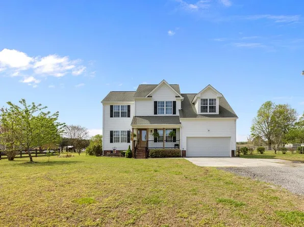 23546 Indian Town Rd, Courtland, VA 23837