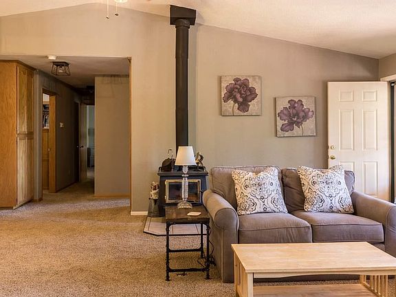 5th image of 477-920 Estates Dr