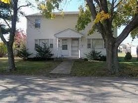 30 Jordan Ave, Cranston, RI