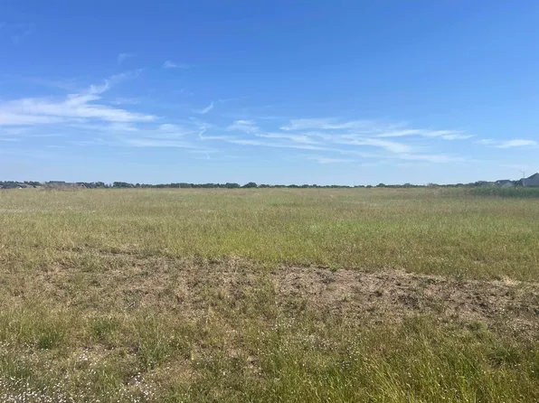 11 Cedar Ranch St #2, Derby, KS 67037