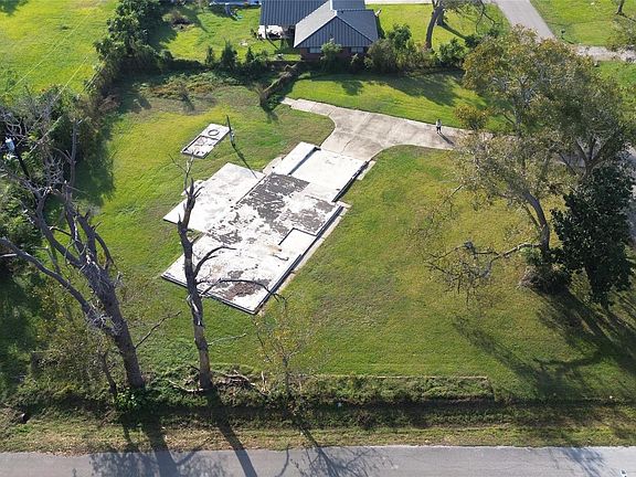 5th image of 6403 Spencer Dr