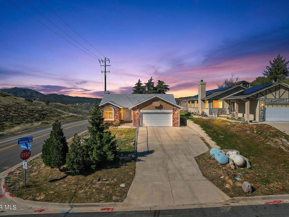 1st image of 42803 Limeridge Dr