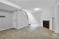 5th image of 3827 Crowsnest Ave