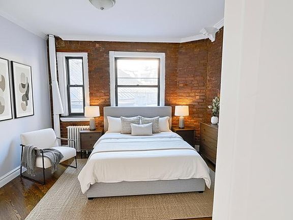 3rd image of 47 1/2 E 1st St APT 3R