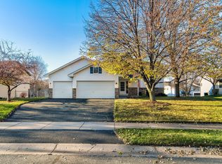 25732 Goldfinch Ave, Wyoming, MN 55092