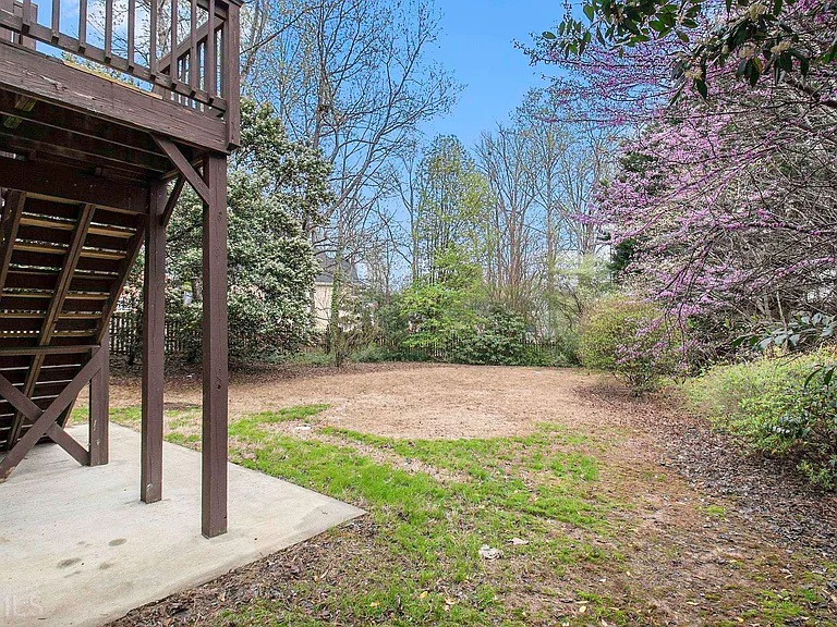 592 Kenion Forest Way — Photo 24