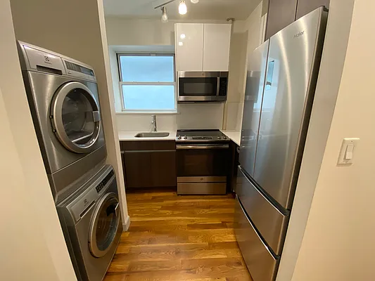 Rented by Compass | media 15