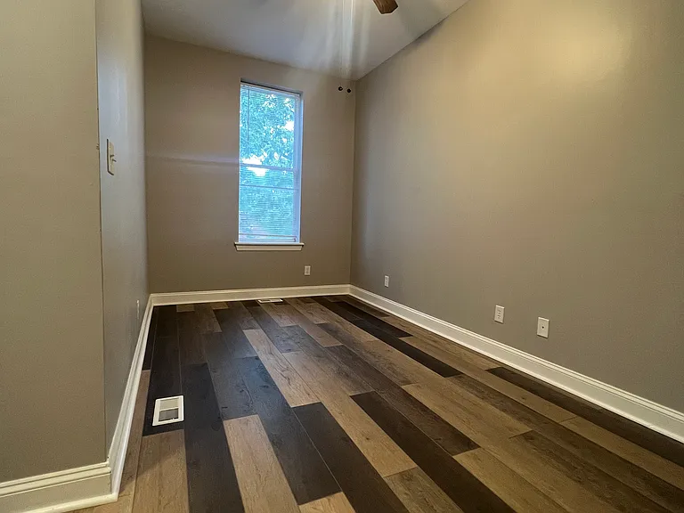 3539 Salena St — Photo 7