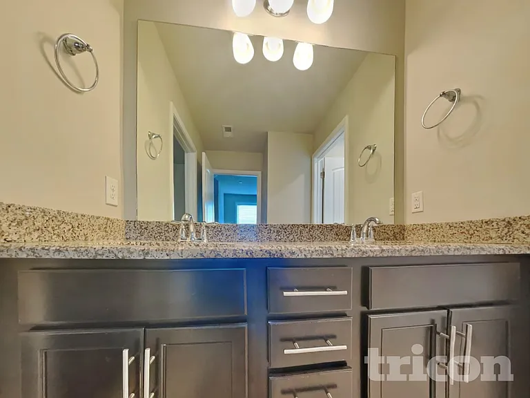 314 Imperial Ct — Photo 13