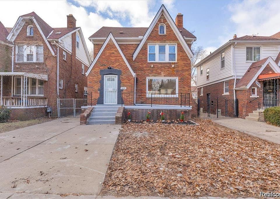 1st image of 16241 Cherrylawn St