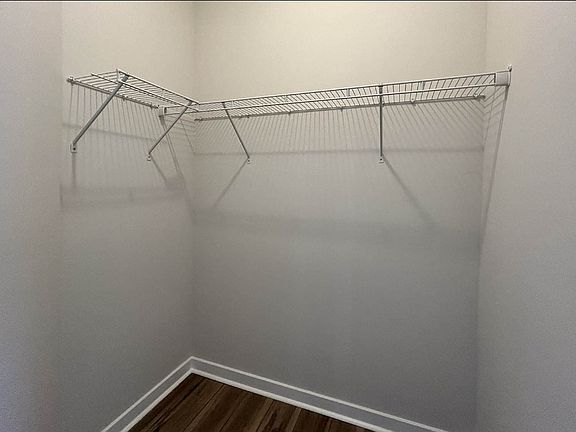 3rd image of 651 N Broad St #5479977898