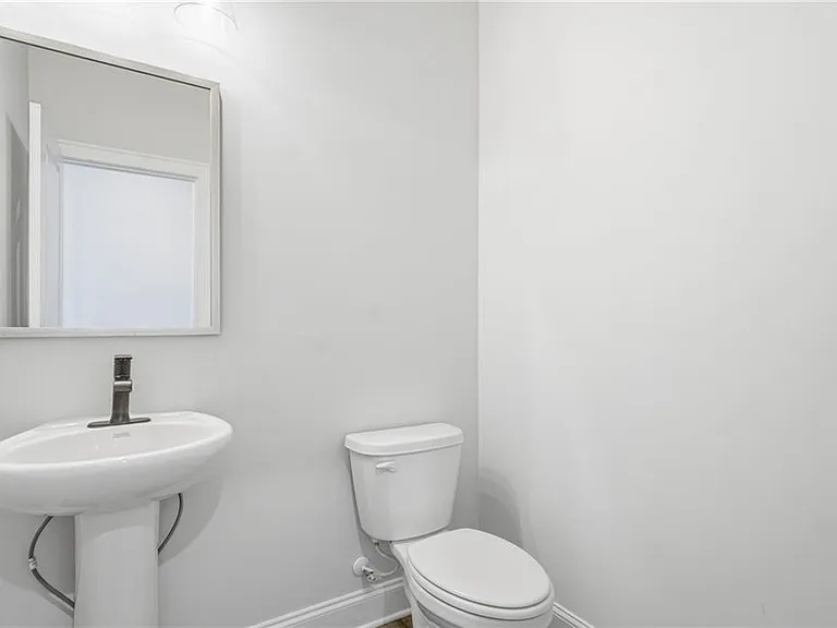 407 Lincoln St — Photo 25