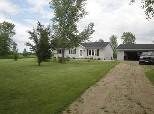 2912 Heise Rd, Omro, WI 54963