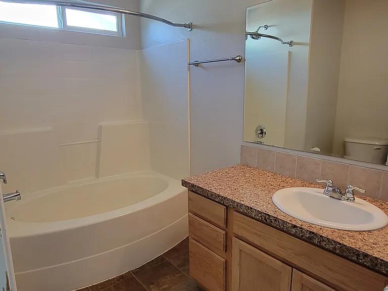 11461 Sanders St — Photo 6