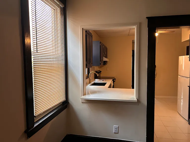 2309 Morton Ave #1 — Photo 7