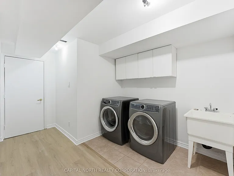 74 Bullrush Dr — Photo 36