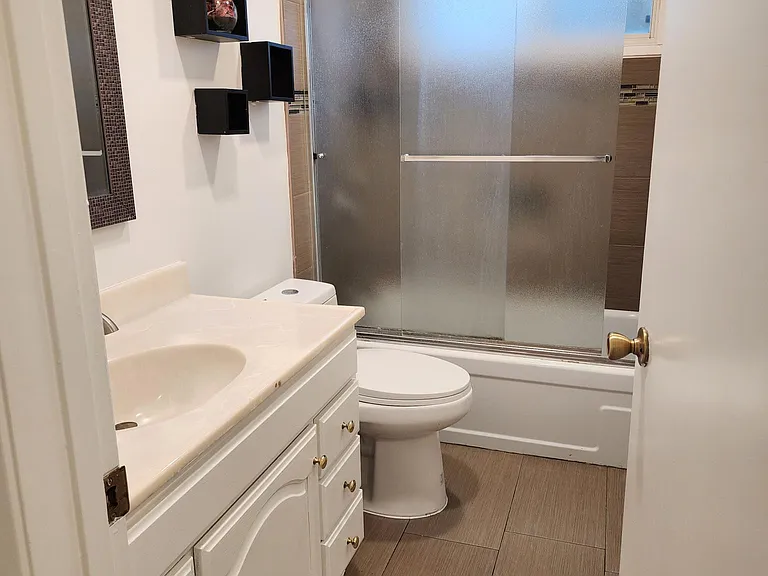 5522 Tyler Ct — Photo 8