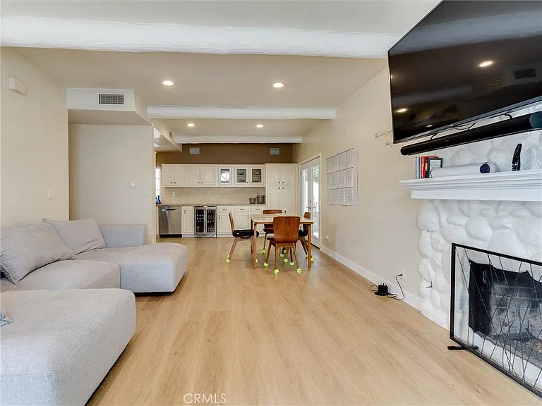 2703 Huntington Ln #A — Photo 5