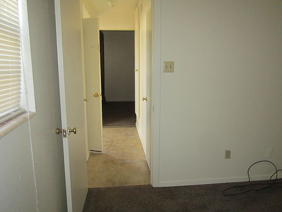 5th image of 315 S Birch Ave