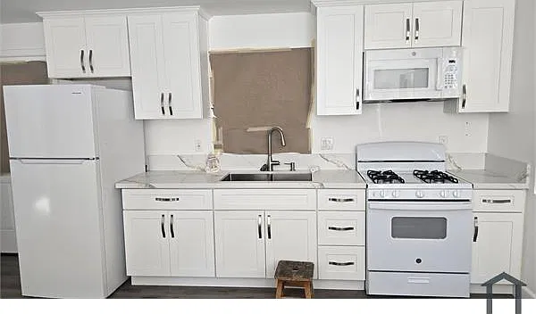 2 bed, 645 sqft, $2,650 — Photo 3