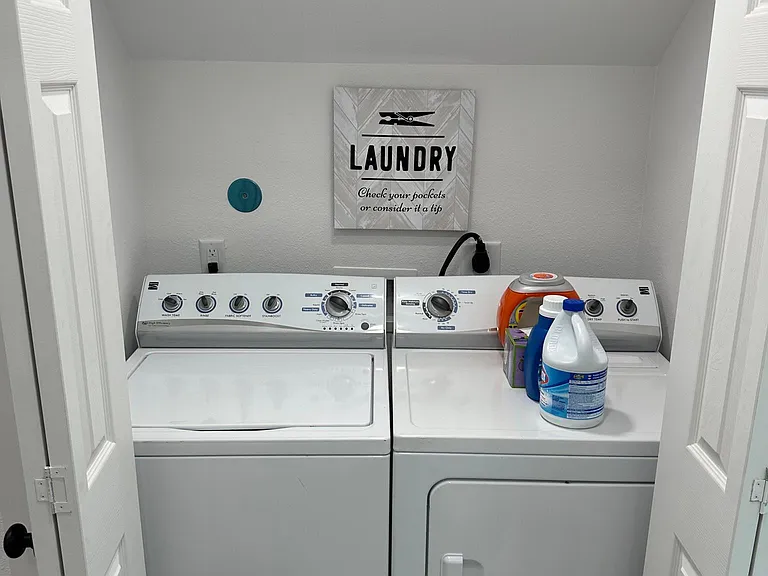 8722 Peachtree St — Photo 23