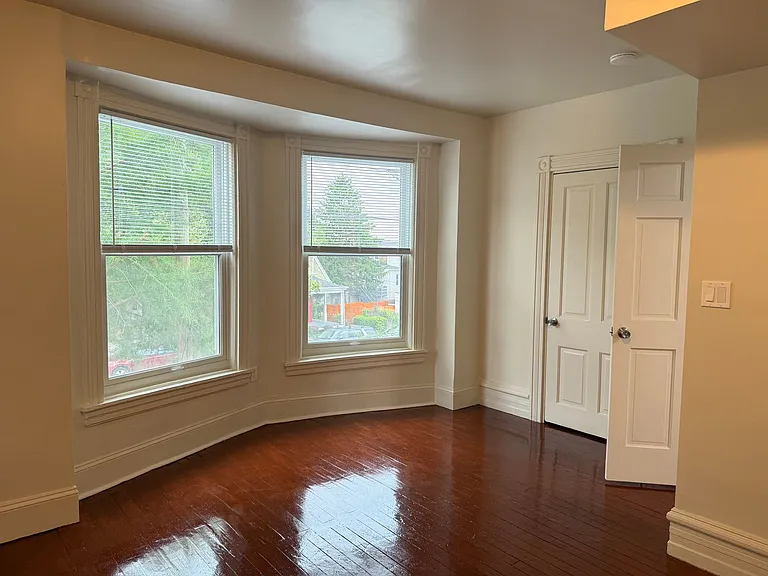 120 College Ave #2 — Photo 11