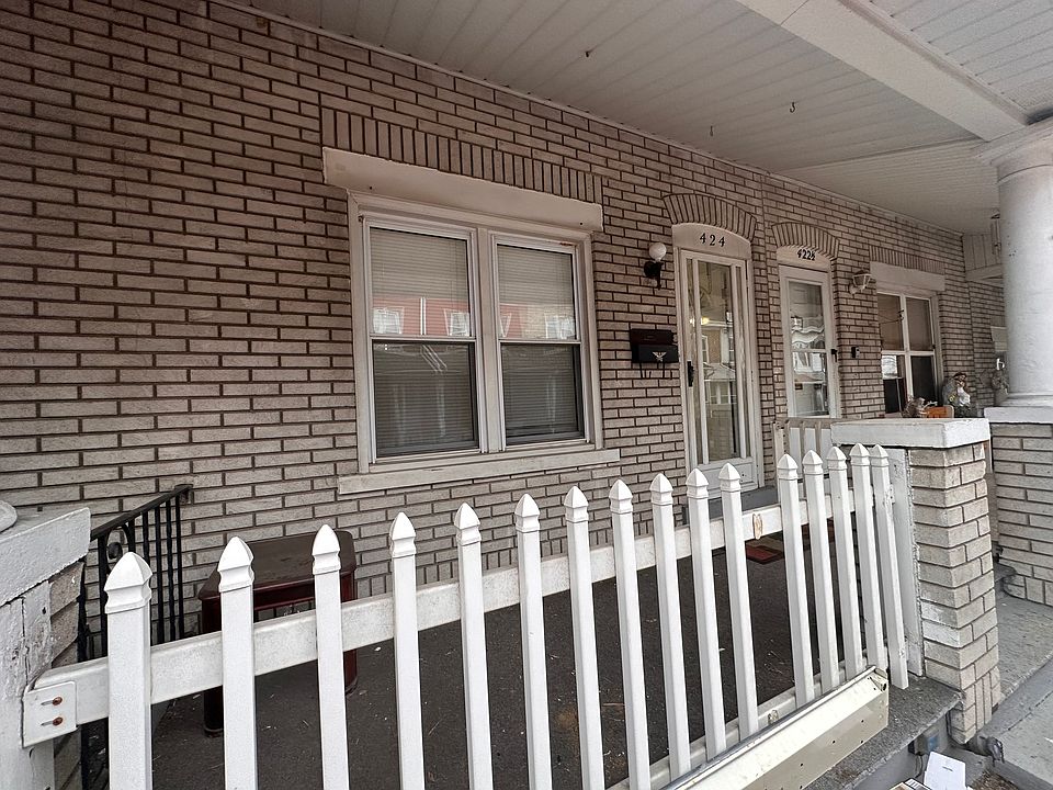 1st image of 424 E Court St