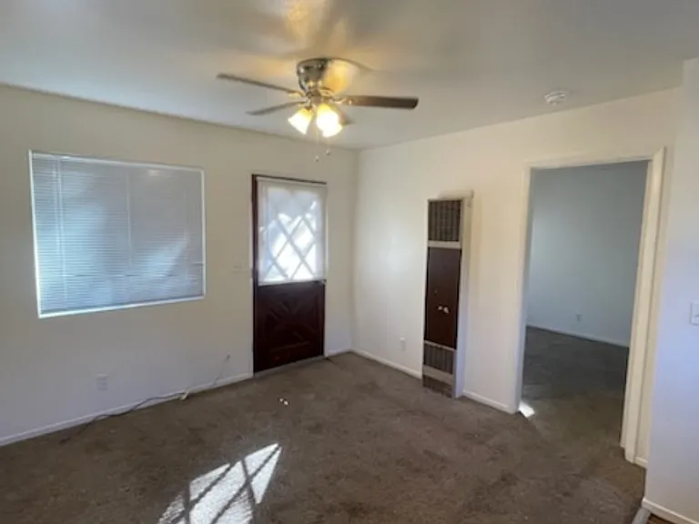 110 Foothill Blvd #6 — Photo 2