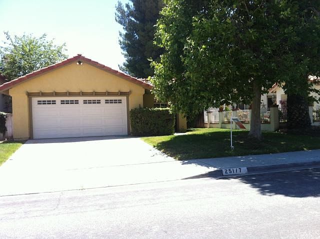 1st image of 25117 Via Las Lomas