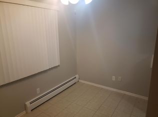 8162 Mount Ct APT B, Crown Point, IN 46307