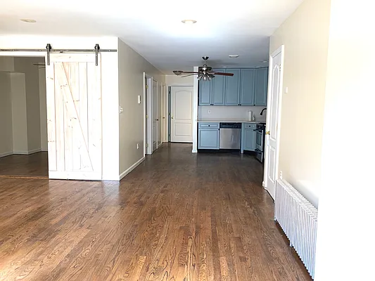 Rented by Compass | media 17