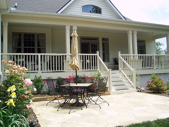 2nd image of 87 Willow Place Cir