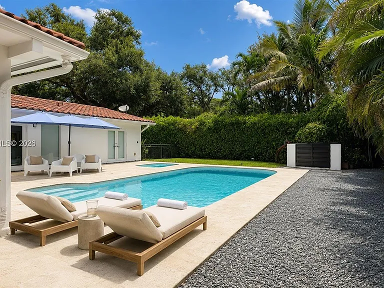 614 San Juan Drive Coral — Photo 24
