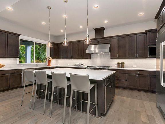 Trento Grande Kitchen
