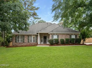 10 Pine Meadow Loop, Hattiesburg, MS 39402