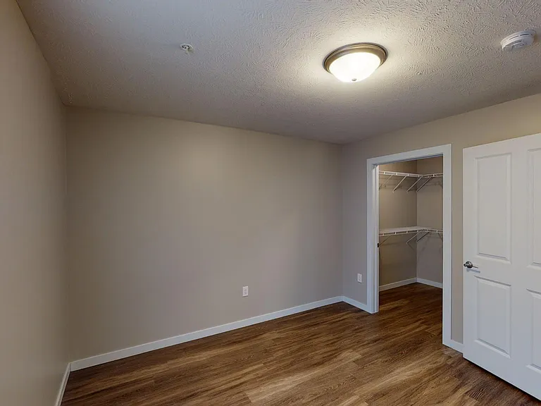 Talon Apartments — Photo 37