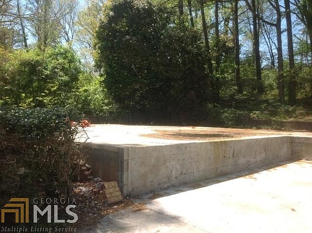 1st image of 493 Stonehedge Dr