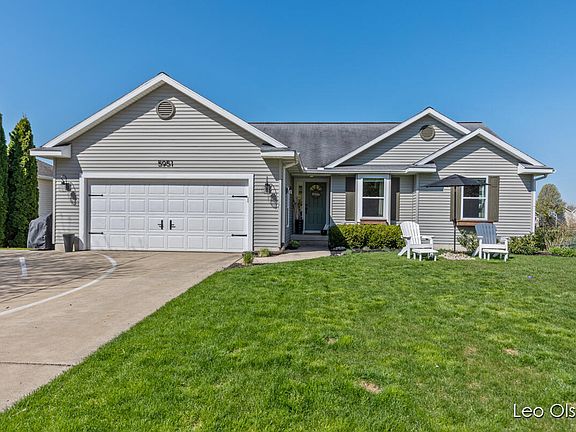 2nd image of 5951 Simon Ct SW