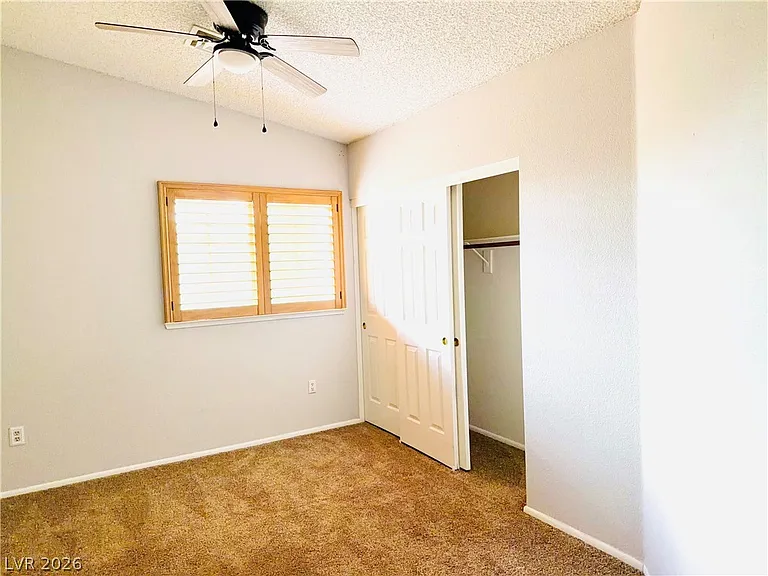 8405 Justine Ct — Photo 40