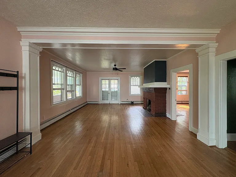 62 Courtland Ave #1 — Photo 4