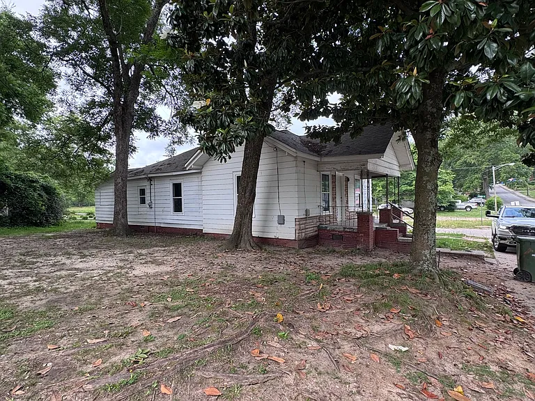 632 Taggart Ave — Photo 10