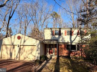 11 Foxwood Ln, Medford, NJ 08055