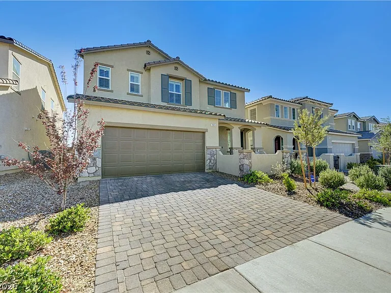 2805 Gallarate Dr — Photo 2